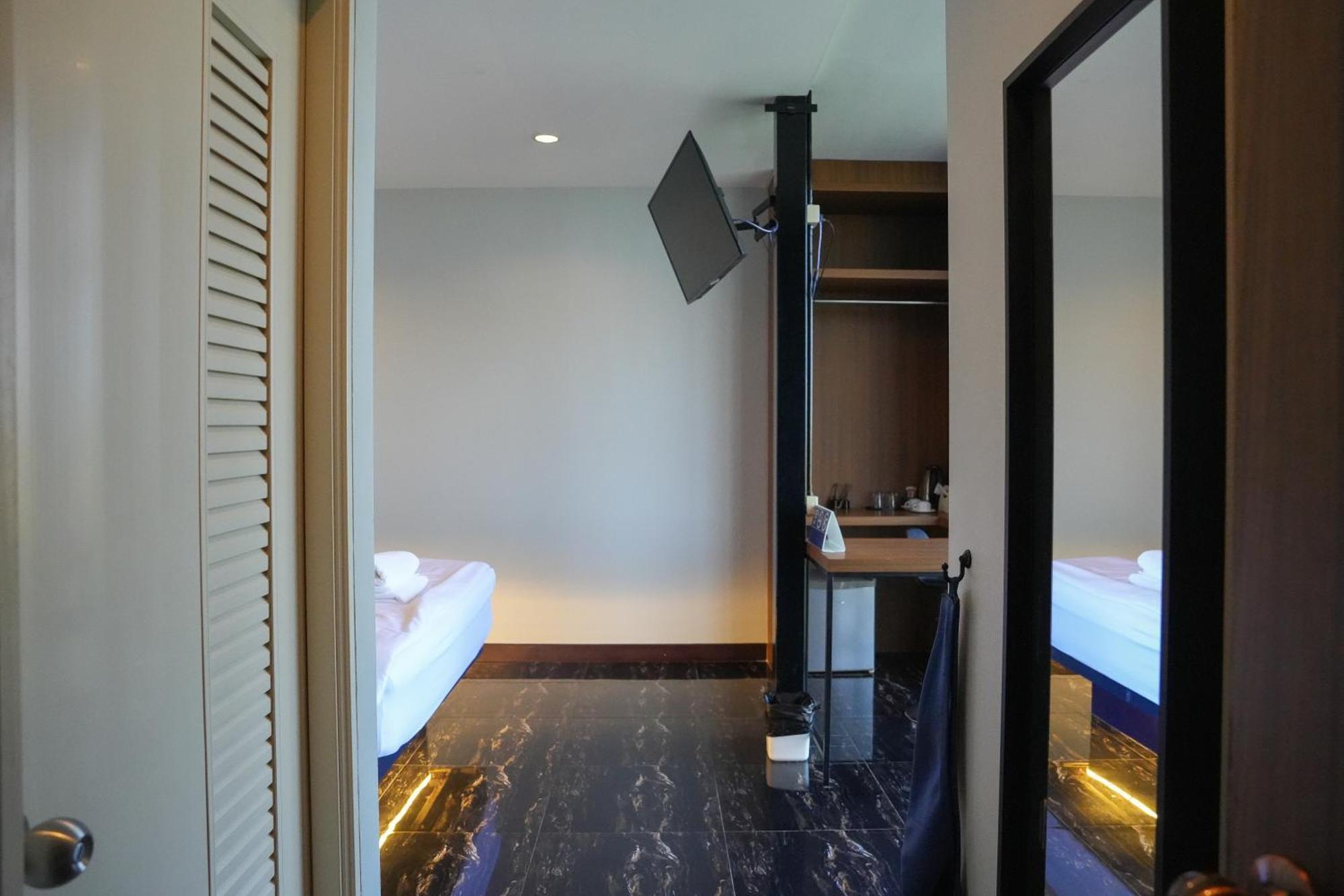 Skyline Resort Ban Khlong Lat Bua Khao 외부 사진