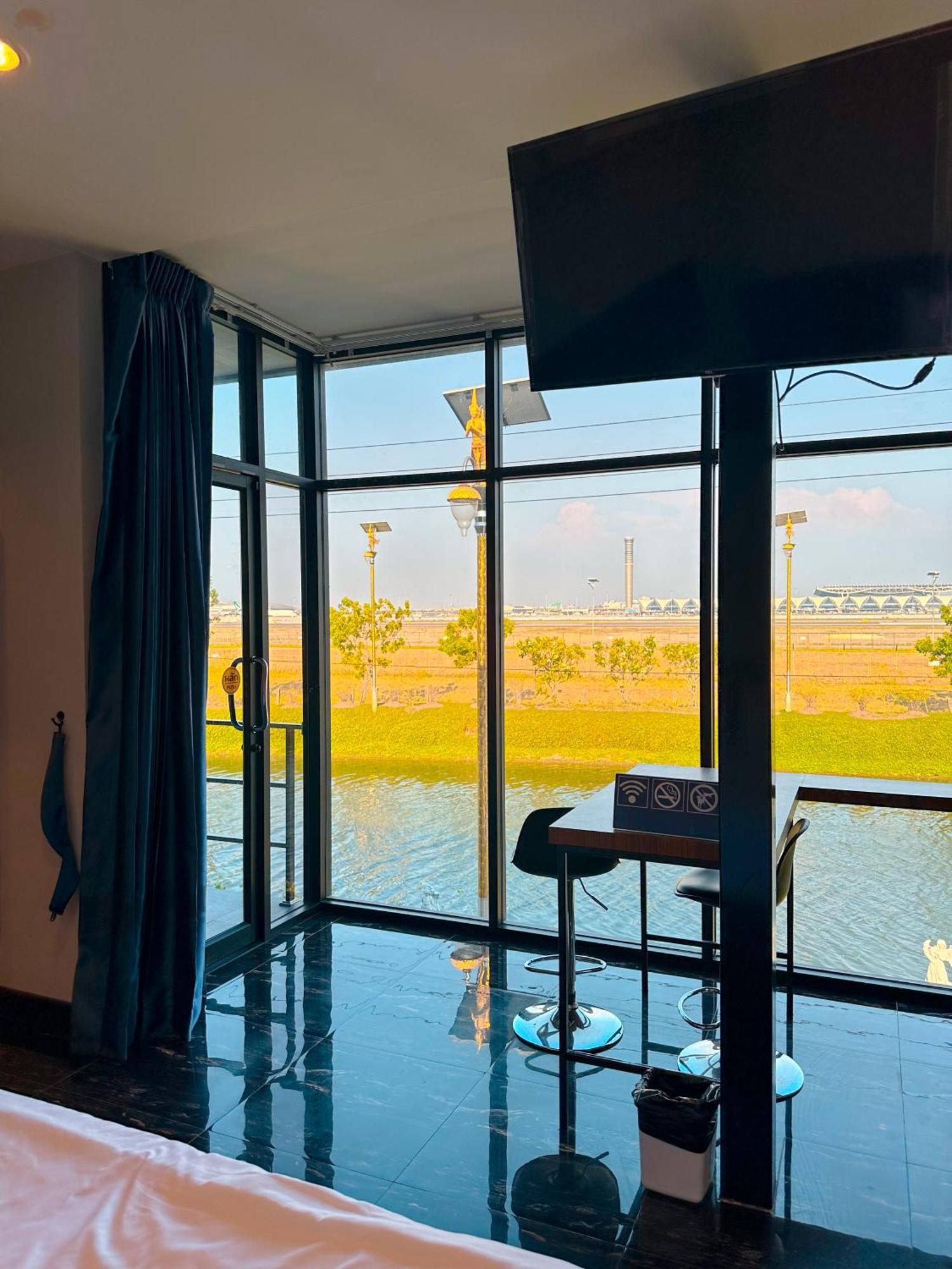 Skyline Resort Ban Khlong Lat Bua Khao 외부 사진